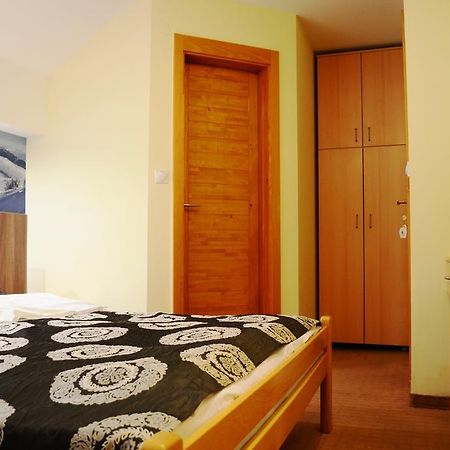 Guesthouse Lucic Jahorina Bagian luar foto