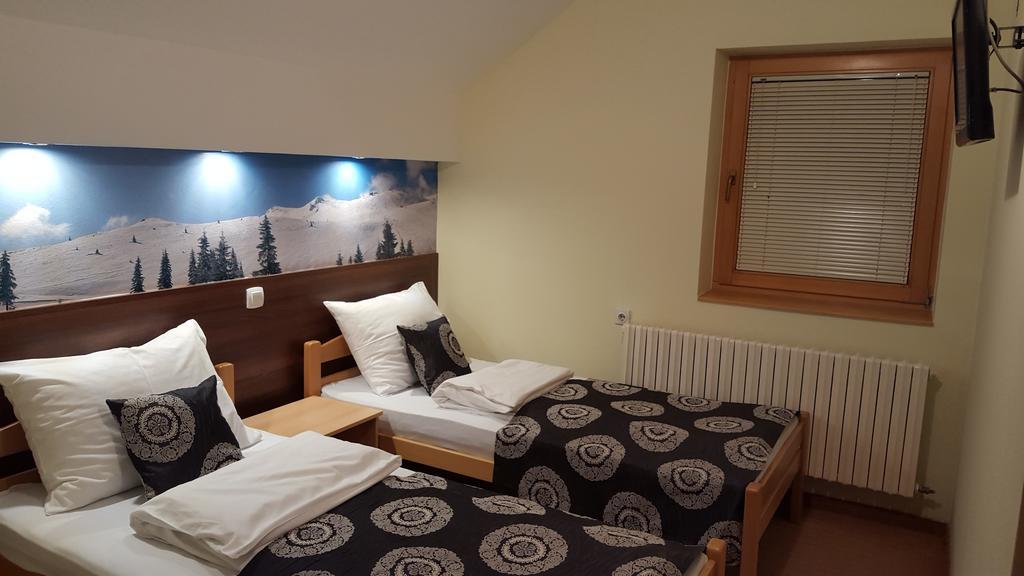 Guesthouse Lucic Jahorina Bagian luar foto